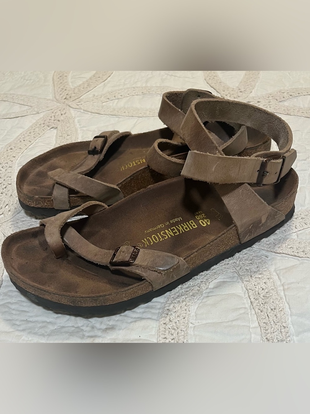 Birkenstock Women’s Taupe Leather Wrap Sandal Yara strappy - Picture 4 of 7